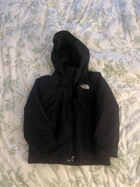 The North Face Kids Black Hooded Raincoat